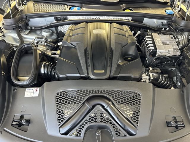 Used 2021 Porsche Macan S image 29