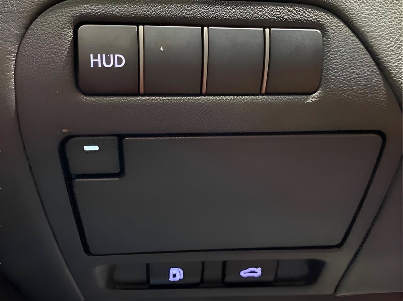 Used 2019 Lexus LS 500 F Sport w/ Accessory Package (Z1) AWD/4WD image 23