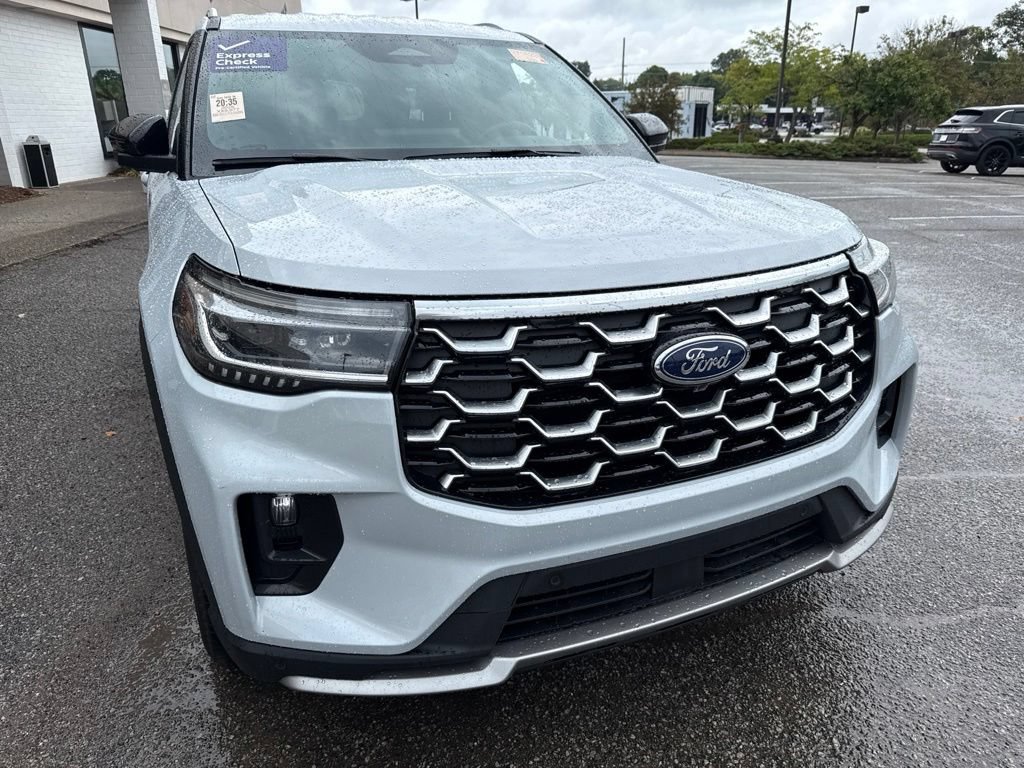 Used 2026 Ford Explorer Platinum AWD/4WD image 18