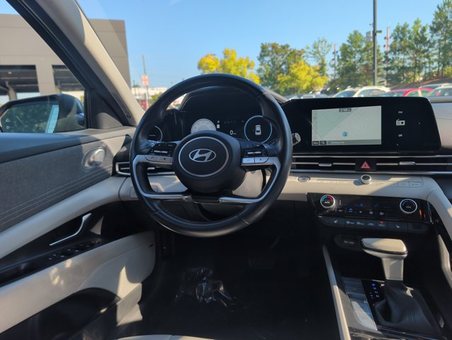 Used 2024 Hyundai Elantra Limited FWD image 22