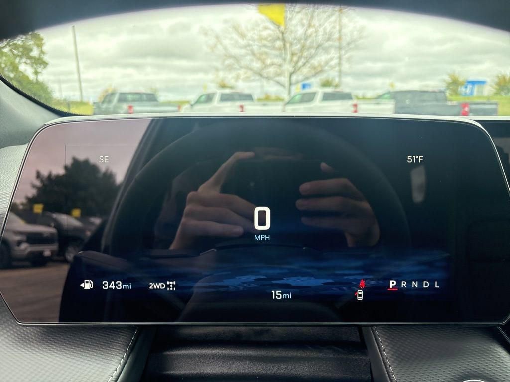 New 2026 Chevrolet Equinox LT w/ Convenience Package II image 12