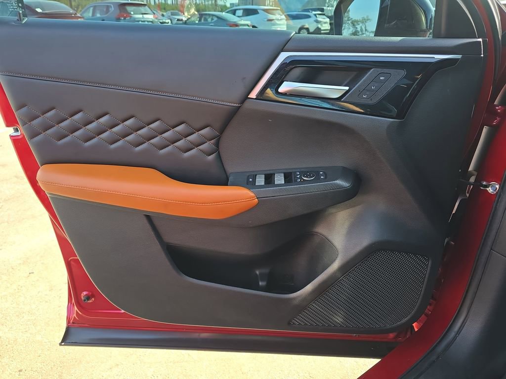 Used 2022 Mitsubishi Outlander SEL image 31