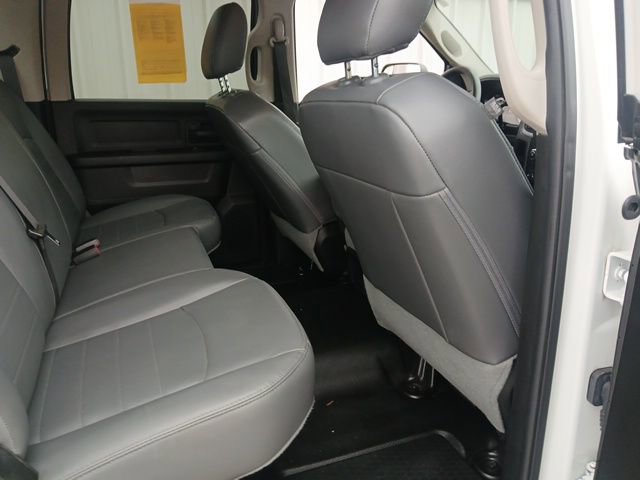 Used 2018 RAM 2500 Tradesman w/ Chrome Appearance Group image 17