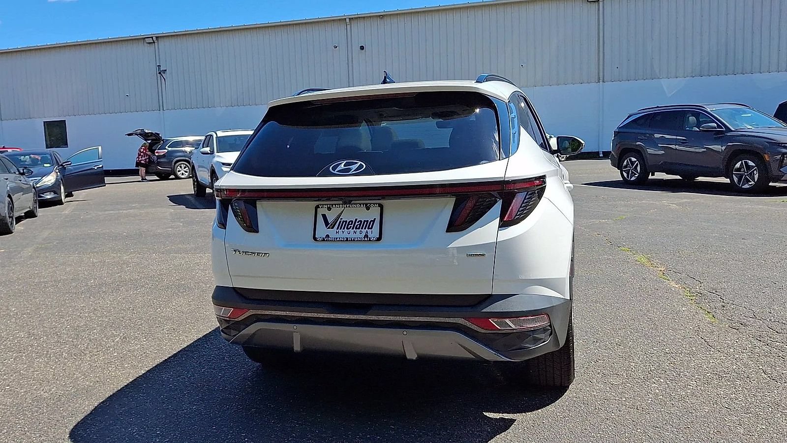 Certified 2024 Hyundai Tucson Limited AWD/4WD image 7