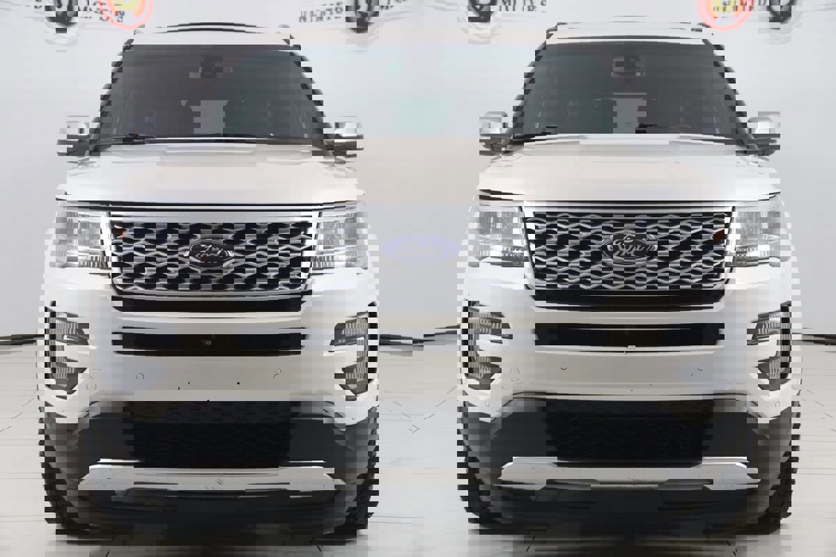 Used 2016 Ford Explorer Platinum image 52