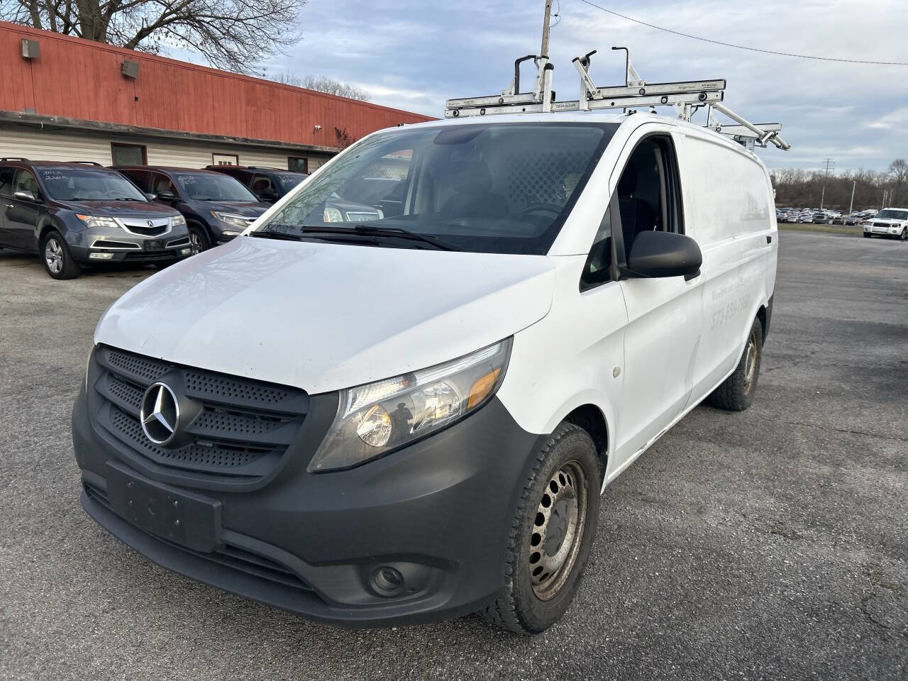 Used 2016 Mercedes-Benz Metris Cargo 3dr Mini Van w/ Driver Efficiency Package image 2