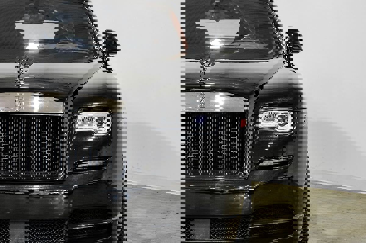 Used 2016 Rolls-Royce Dawn image 38