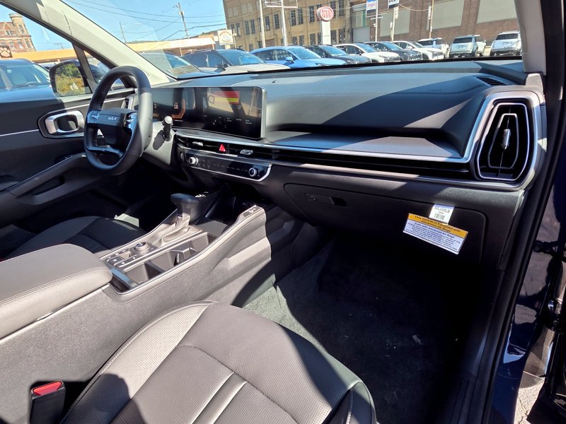 New 2026 Kia Sorento S AWD/4WD image 13