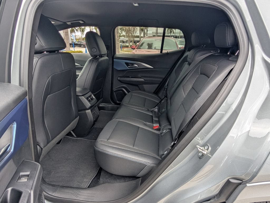 New 2026 Chevrolet Equinox EV LT w/ Convenience Package II FWD image 6