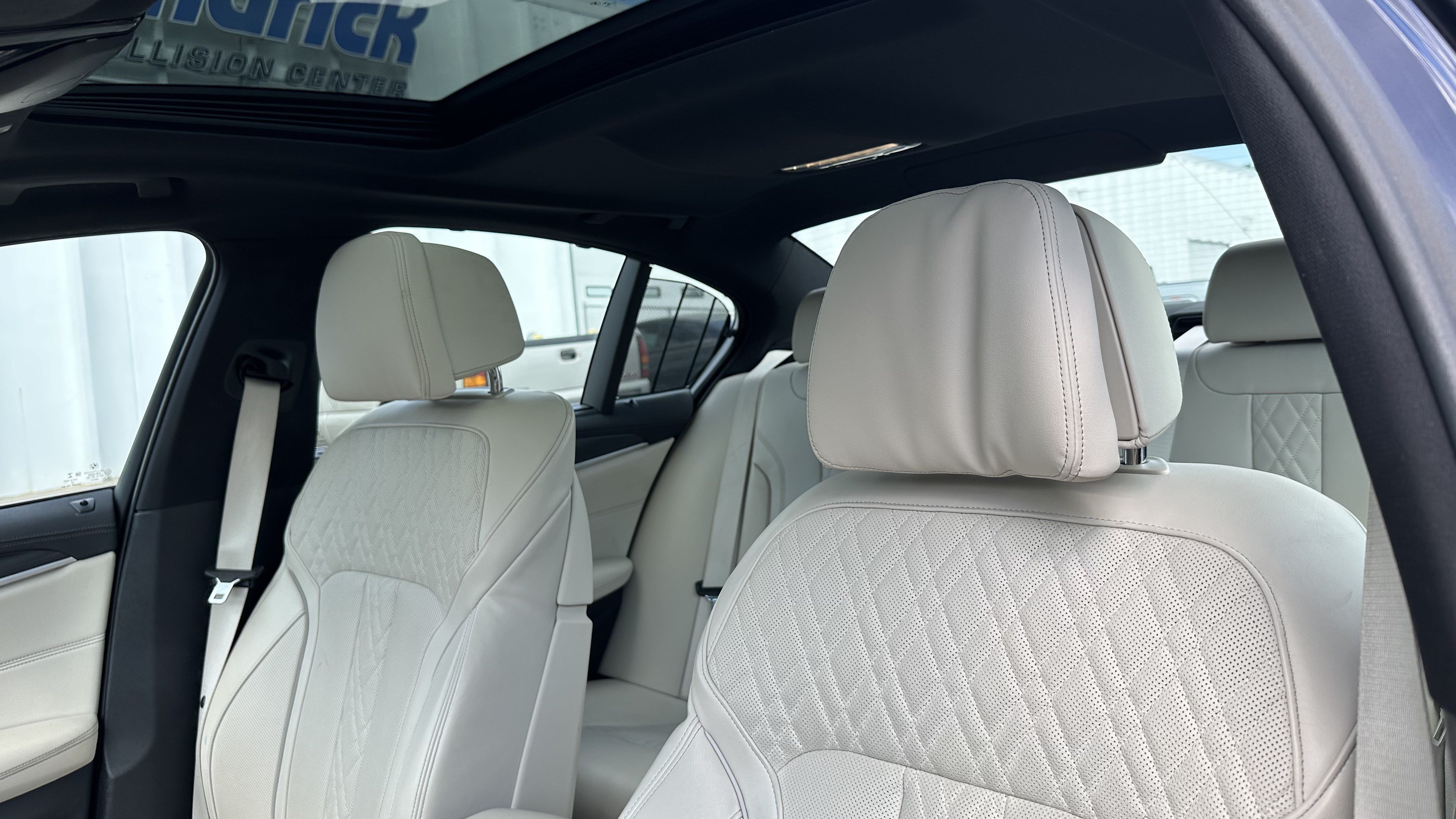 Certified 2023 BMW M550i xDrive w/ Executive Package AWD/4WD image 19