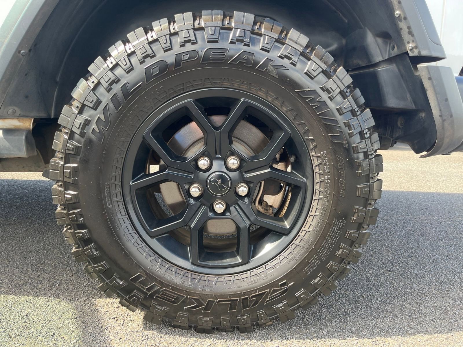 Used 2025 Jeep Wrangler Unlimited Sport AWD/4WD image 31