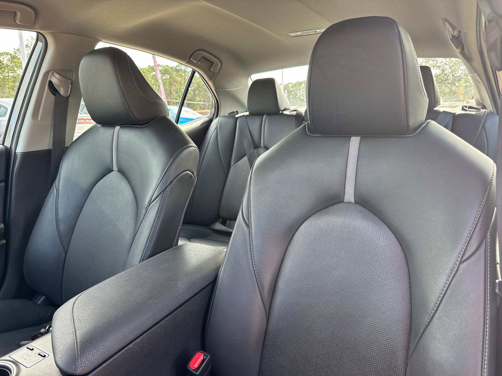 Used 2023 Toyota Camry XSE image 20