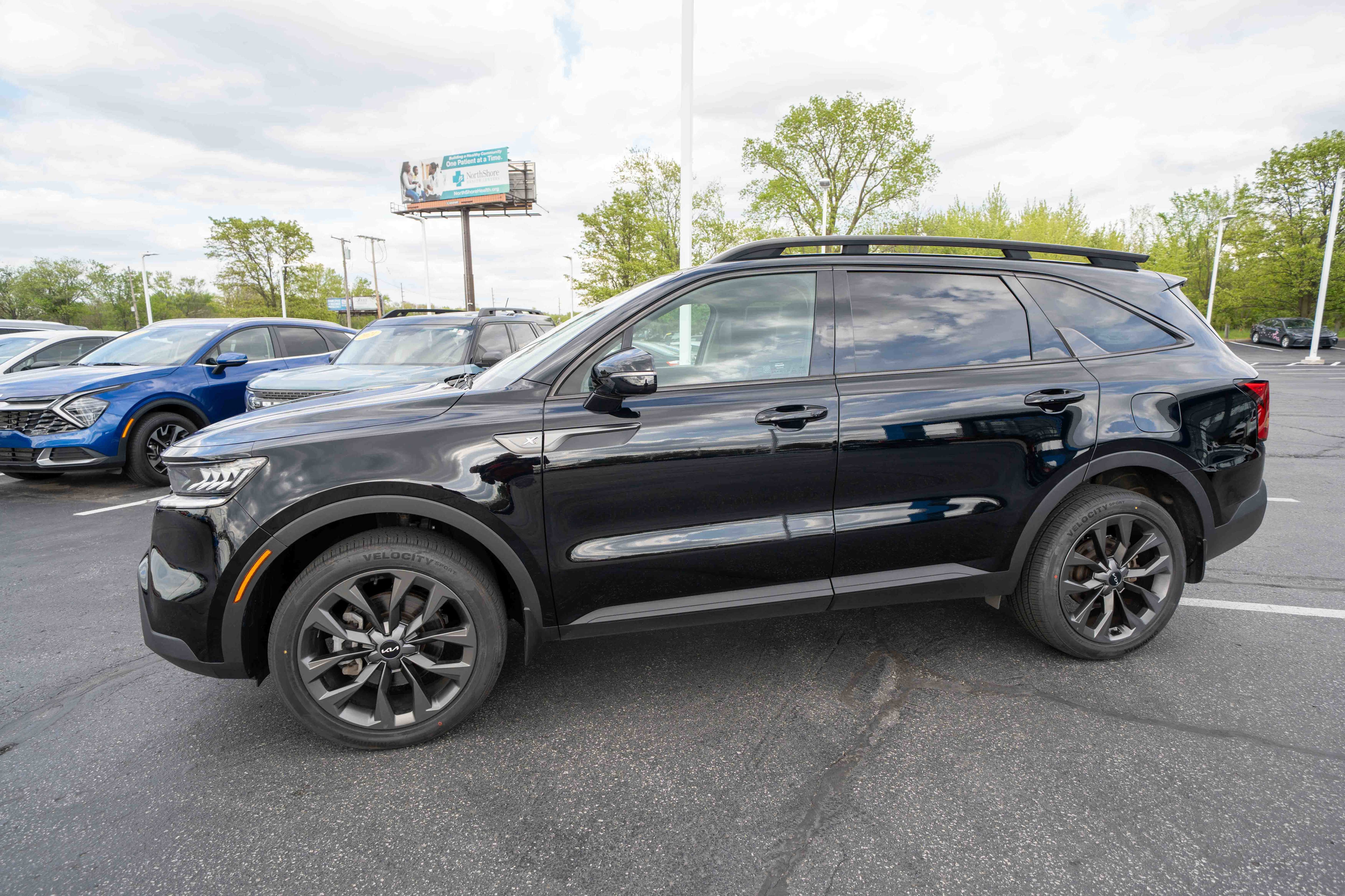 Used 2023 Kia Sorento X-Line EX AWD/4WD image 3