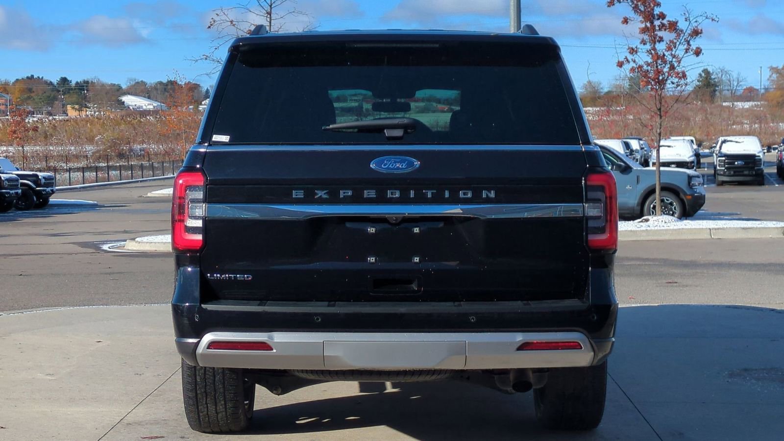 Certified 2023 Ford Expedition Limited image 5