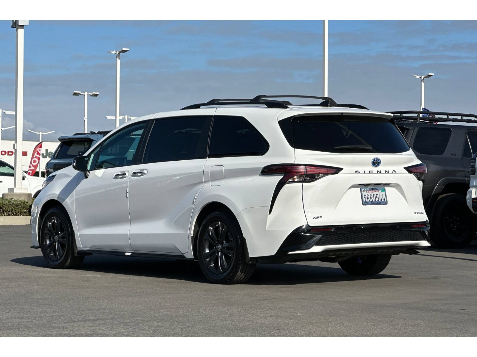 Certified 2025 Toyota Sienna XSE w/ XSE Premium Package AWD/4WD image 6