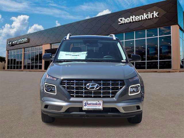 New 2025 Hyundai Venue Limited video 2