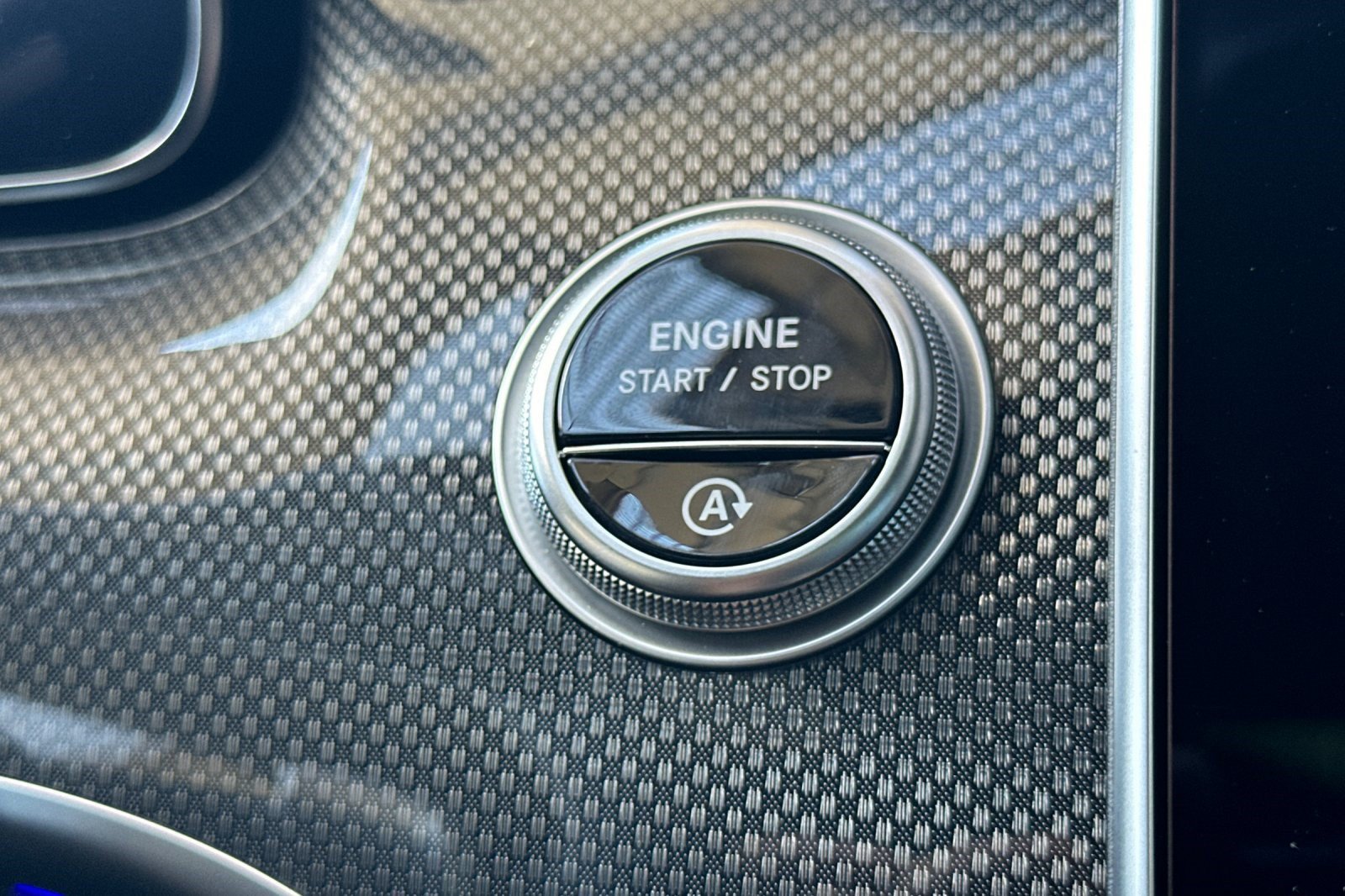 New 2027 Mercedes-Benz CLE 300 4MATIC Coupe image 16