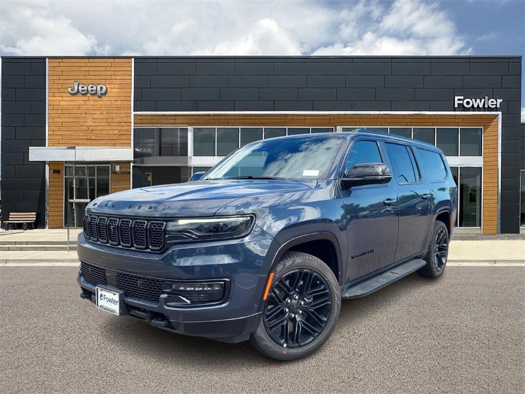 New 2025 Jeep Wagoneer L Series II w/ Convenience Group I