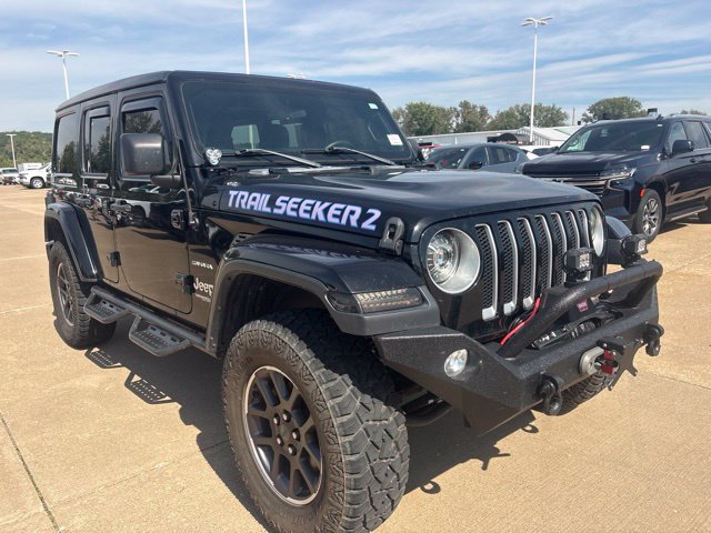 Used 2019 Jeep Wrangler Unlimited Sahara w/ Safety Group AWD/4WD image 1