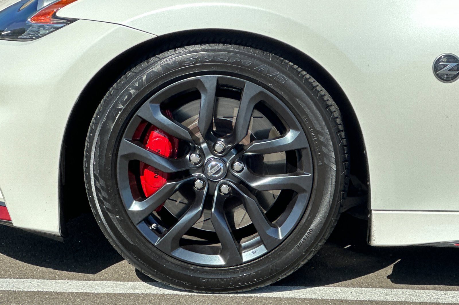 Used 2016 Nissan 370Z NISMO image 23