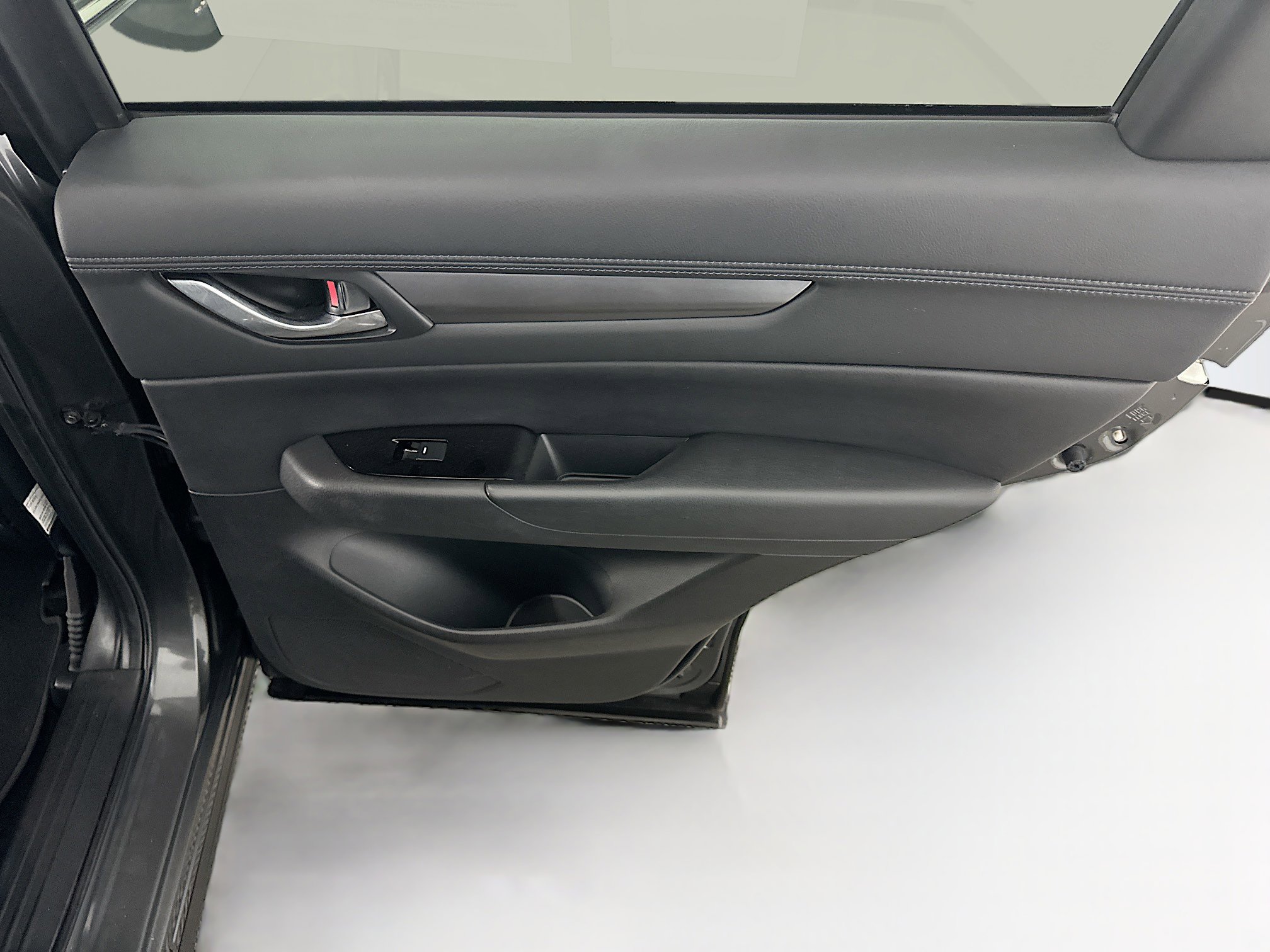 Used 2025 MAZDA CX-5 AWD 2.5 S w/ Preferred Package image 32