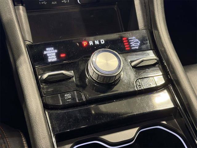 Certified 2024 Jeep Grand Cherokee Summit w/ Luxury Tech Group V image 19