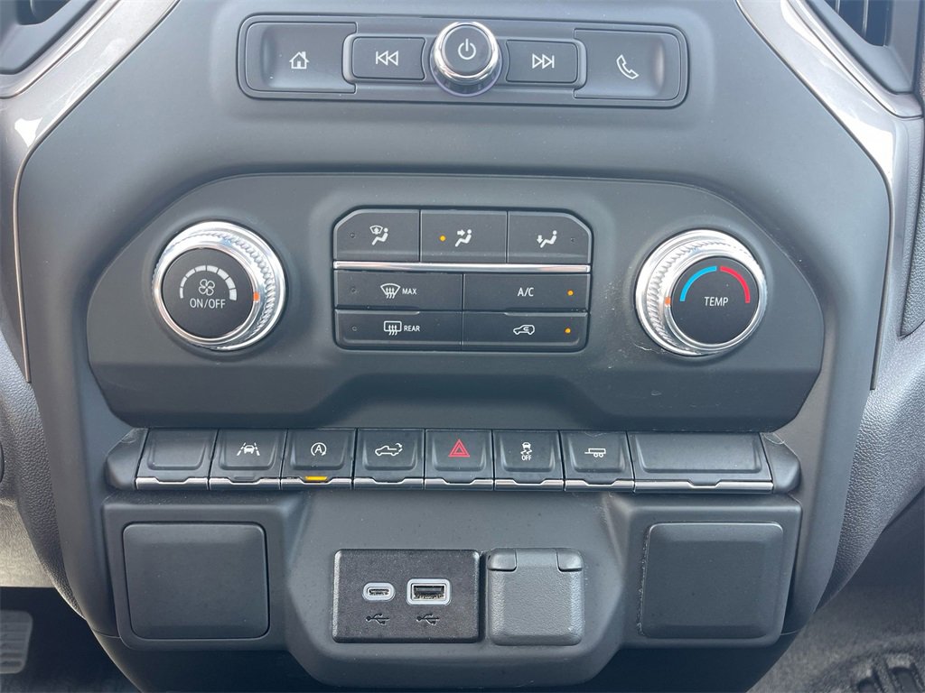 Used 2024 GMC Sierra 1500 Pro w/ Pro Value Package image 15