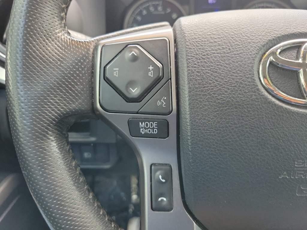 Used 2019 Toyota Tacoma SR5 RWD image 19