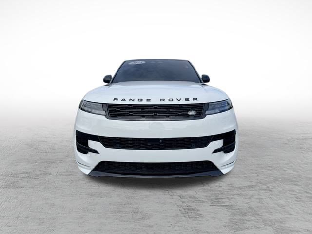 Used 2025 Land Rover Range Rover Sport Dynamic SE image 2