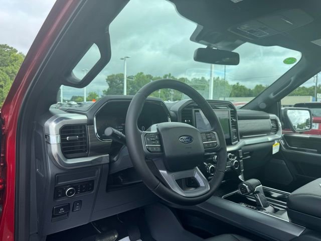 New 2025 Ford F150 Lariat w/ Equipment Group 501A Mid image 19