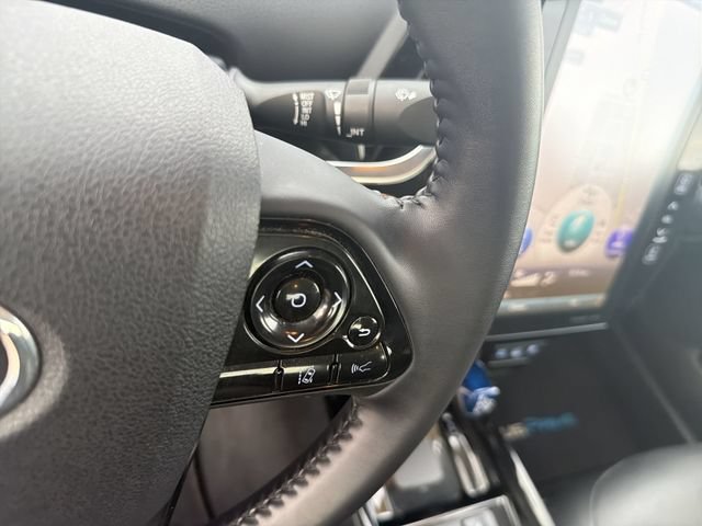 Certified 2020 Toyota Prius Prime XLE w/ Carpet Mat Package FWD image 17