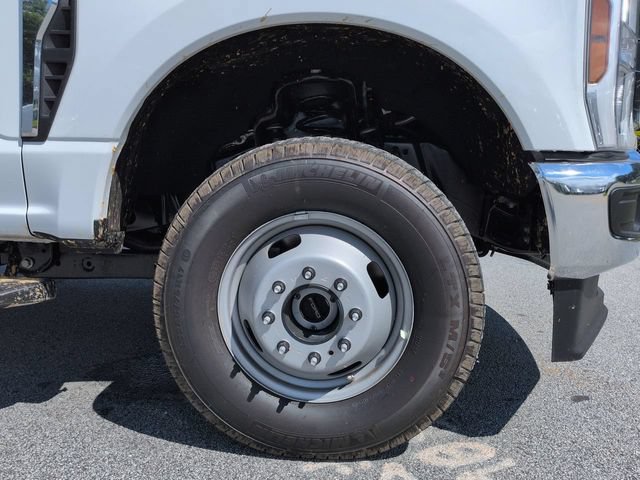 Used 2025 Ford F350 XL w/ XL Chrome Package AWD/4WD image 12
