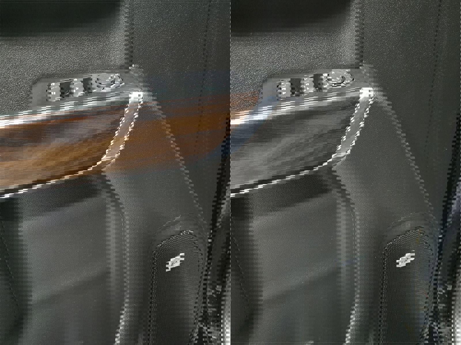 Used 2022 GMC Sierra 1500 SLT image 10