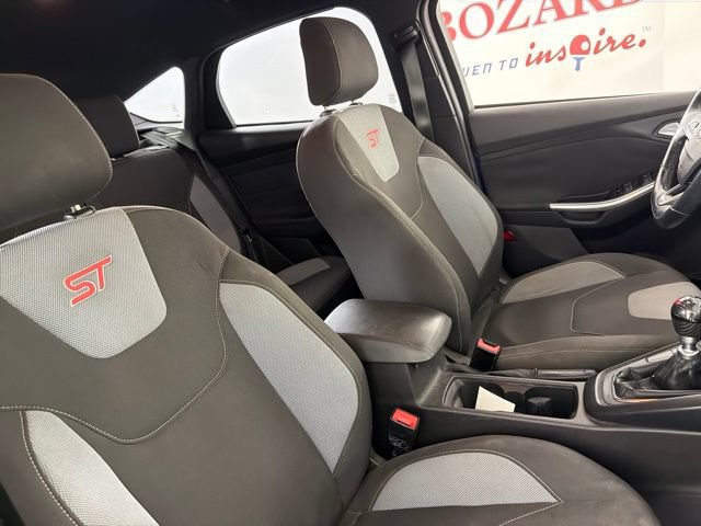 Used 2015 Ford Focus ST FWD image 14