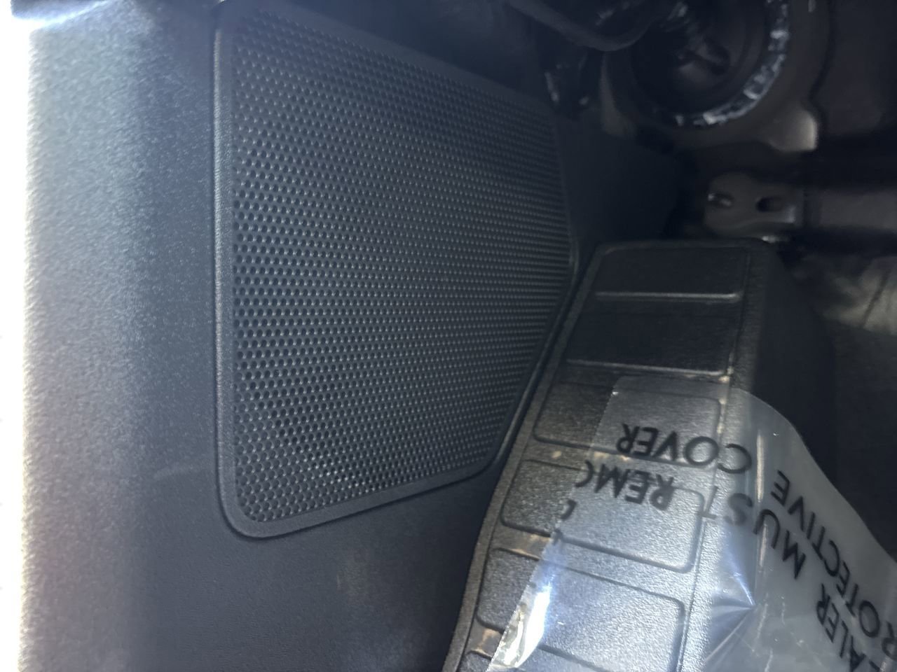 Used 2024 Ford Bronco Black Diamond image 17