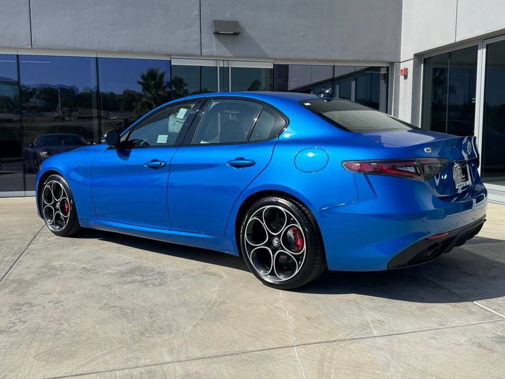 New 2026 Alfa Romeo Giulia w/ Driving Assist Package RWD image 5
