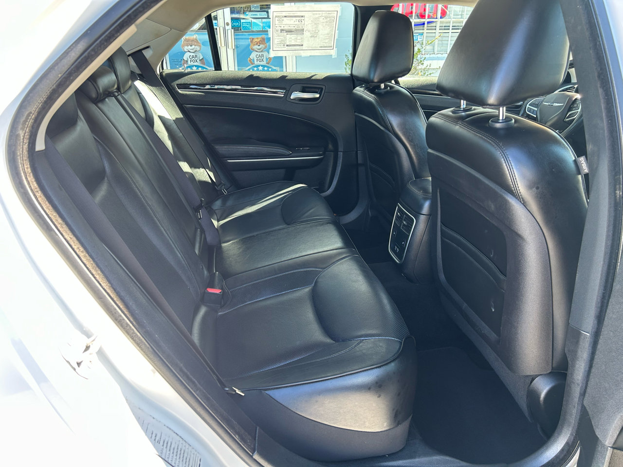Used 2019 Chrysler 300 Limited image 13