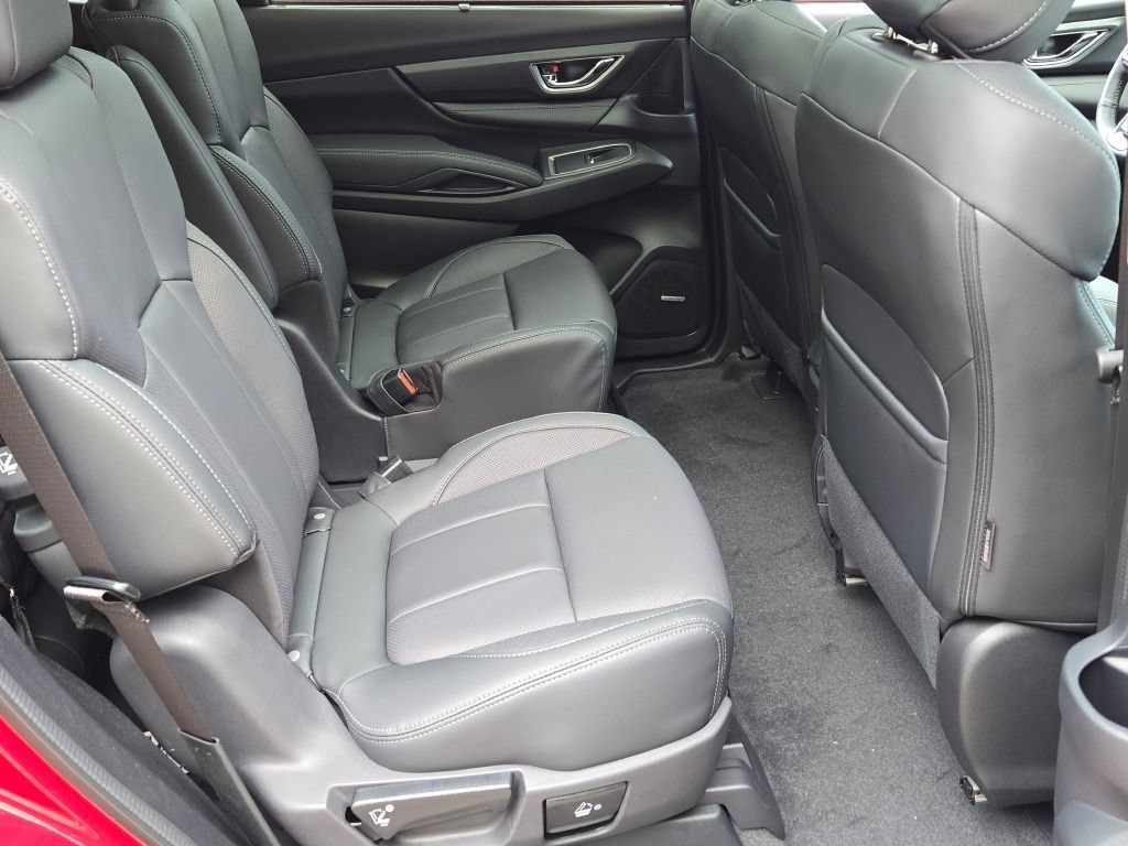 New 2026 Subaru Ascent Limited AWD/4WD image 12