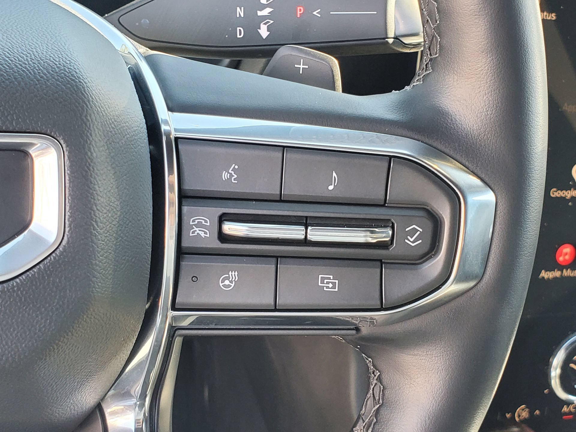Used 2026 GMC Terrain Elevation FWD image 24