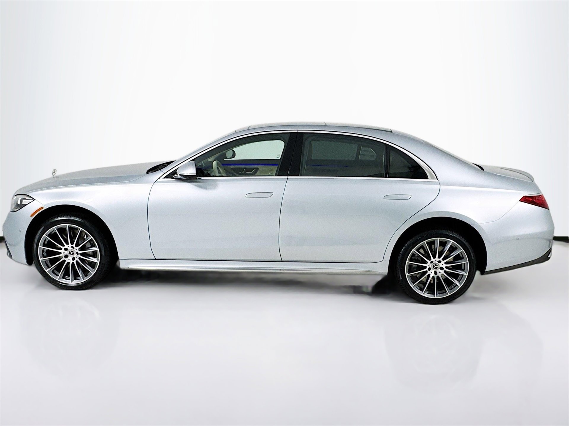 New 2026 Mercedes-Benz S 580 4MATIC Sedan image 5
