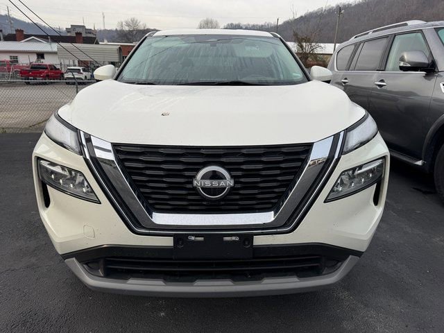 Used 2023 Nissan Rogue SV image 9