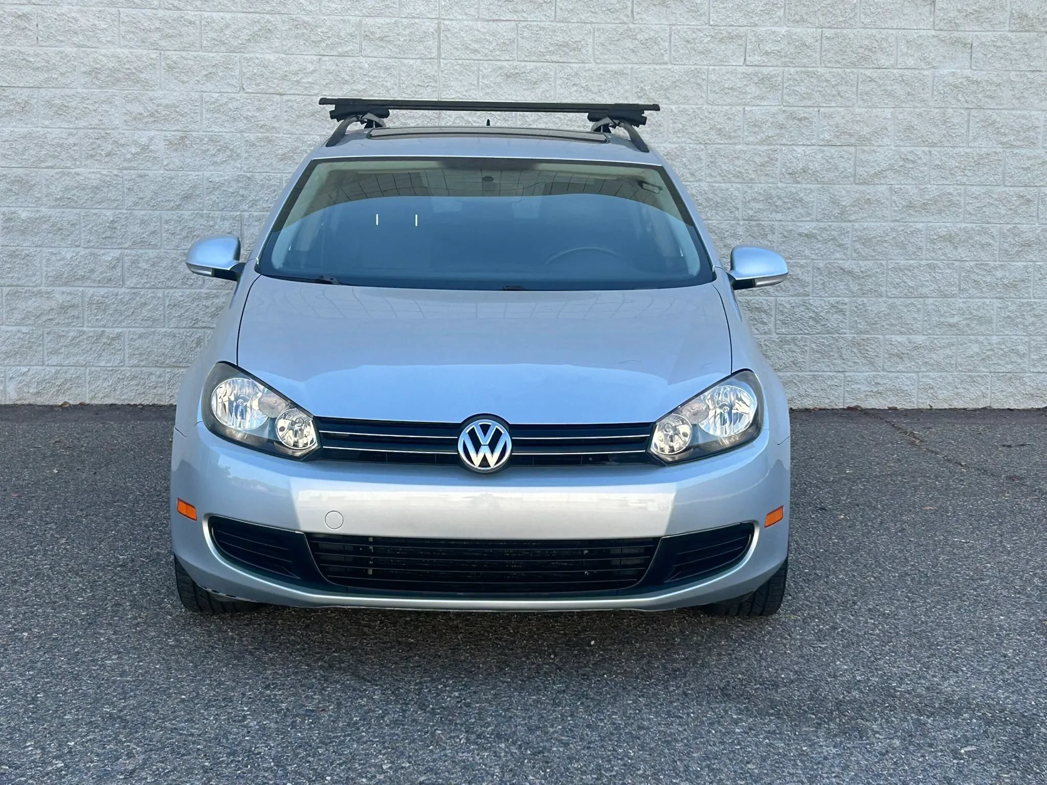 Used 2014 Volkswagen Jetta TDI FWD image 2