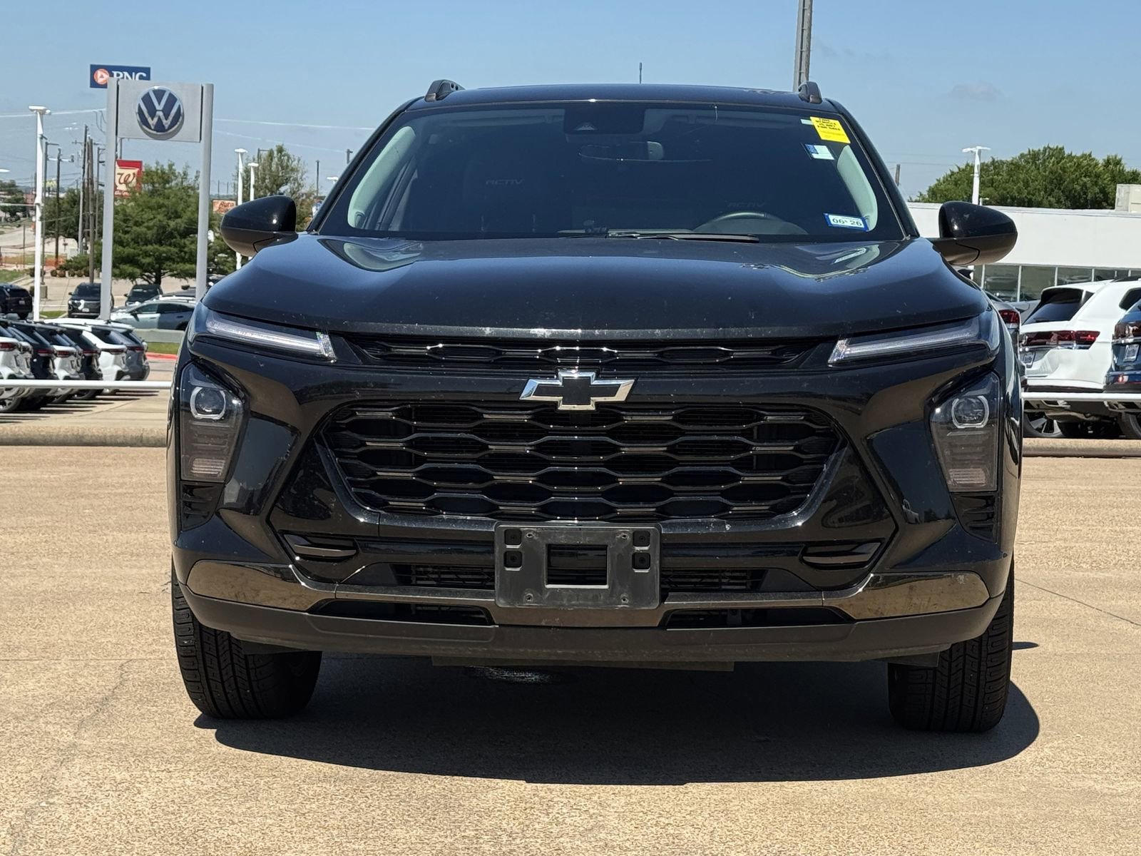 Used 2025 Chevrolet Trax ACTIV w/ Sunroof Package FWD image 9