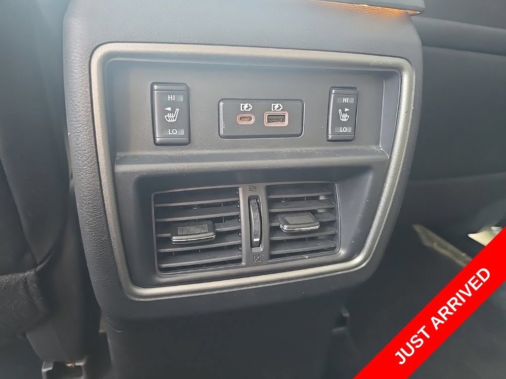 Used 2023 Nissan Murano SL AWD/4WD image 9