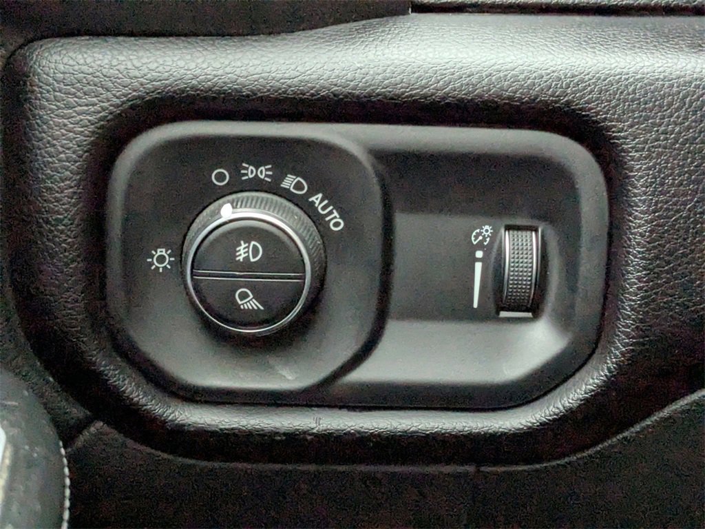 Used 2023 RAM 2500 Big Horn w/ Level 1 Equipment Group image 20