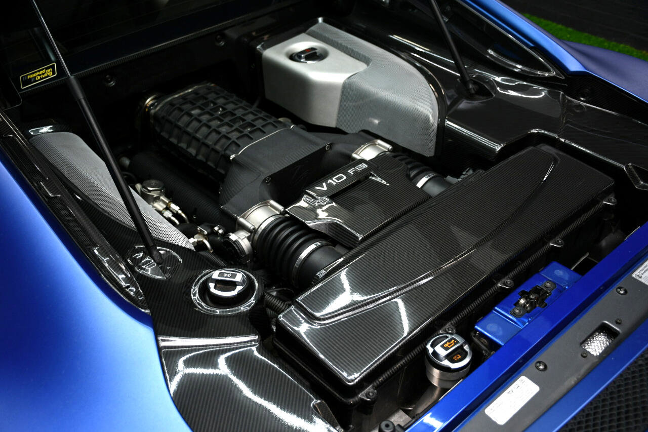 Used 2011 Audi R8 V10 image 22