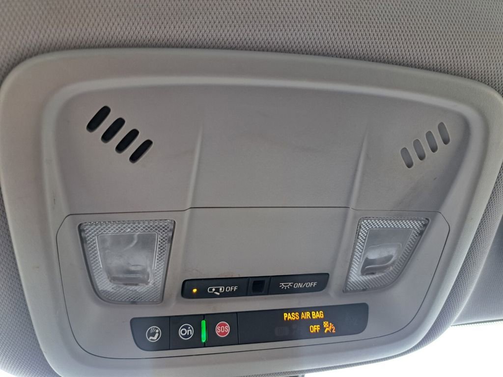 Used 2020 Chevrolet Malibu RS w/ LPO, Convenience Package 1 image 17