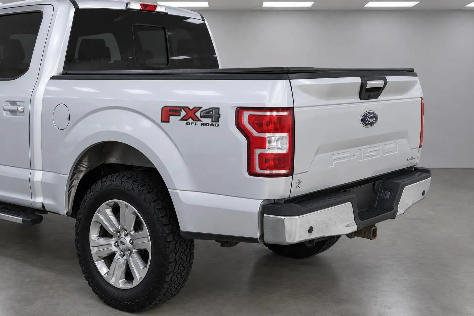 Used 2019 Ford F150 XLT w/ Equipment Group 302A Luxury AWD/4WD image 20