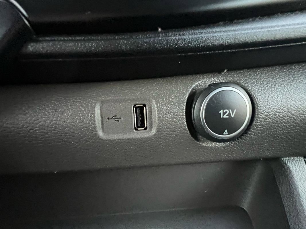 Used 2020 Ford Transit 250 Low Roof image 23