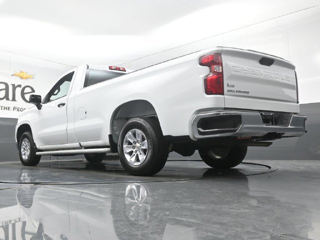Used 2025 Chevrolet Silverado 1500 W/T RWD image 5